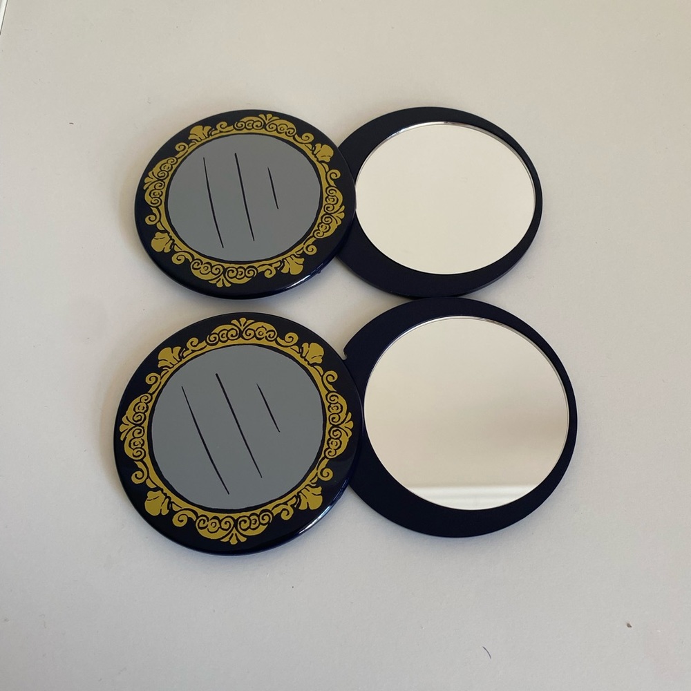 2 pcs Estée Lauder Portable Mirror